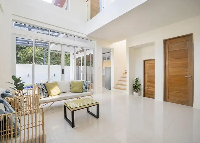 Addie's Place Camella Homes 2d Muntinlupa * Manila