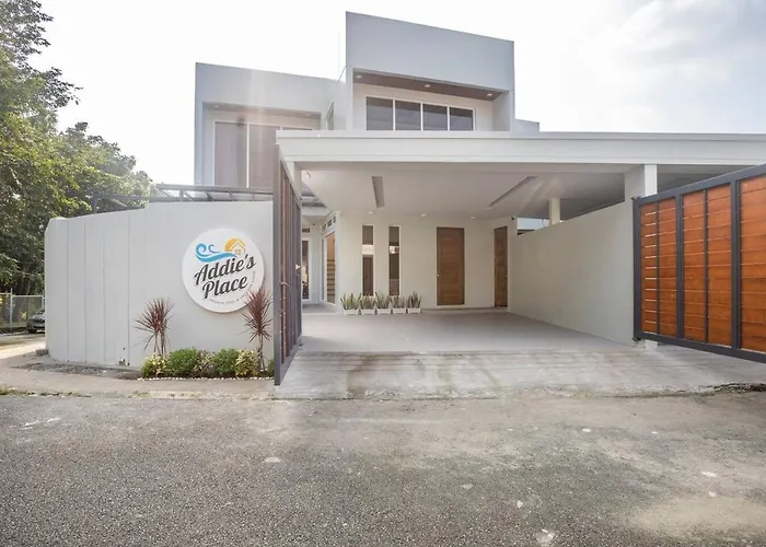 Addie's Place Camella Homes 2d Muntinlupa Villa Manila