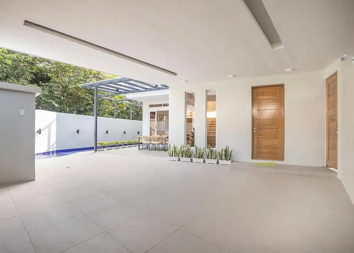 Addie's Place Camella Homes 2d Muntinlupa Villa Manila